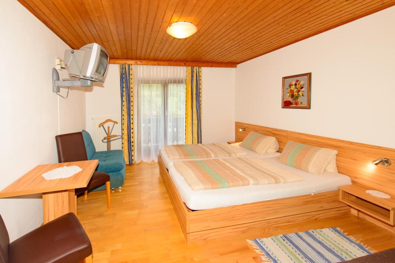 Schrahlehen Bed & Breakfast Wagrain Bagian luar foto