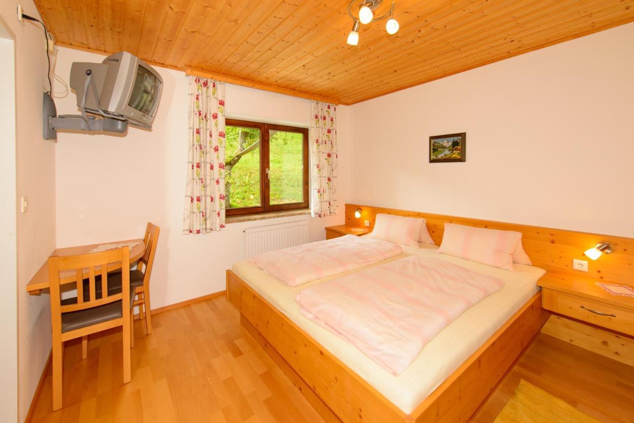 Schrahlehen Bed & Breakfast Wagrain Bagian luar foto