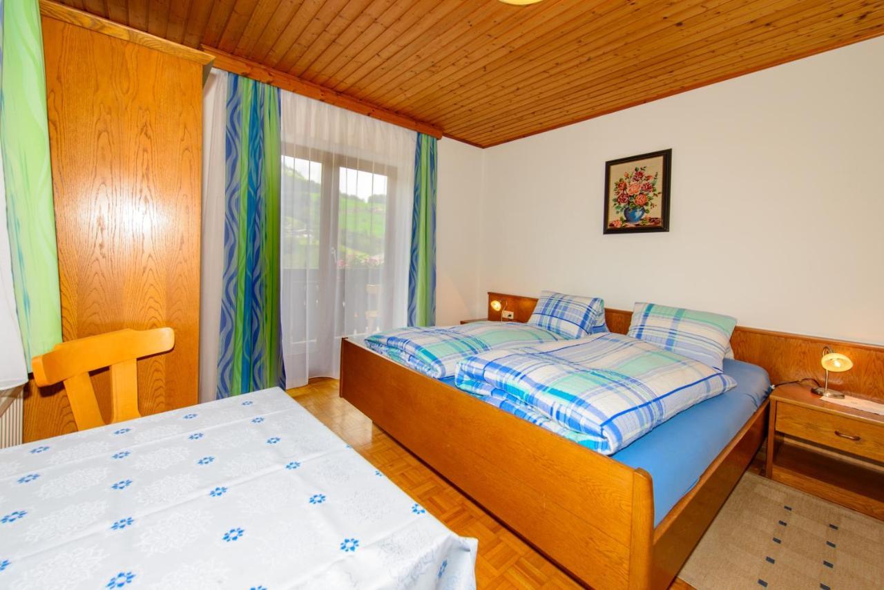 Schrahlehen Bed & Breakfast Wagrain Bagian luar foto