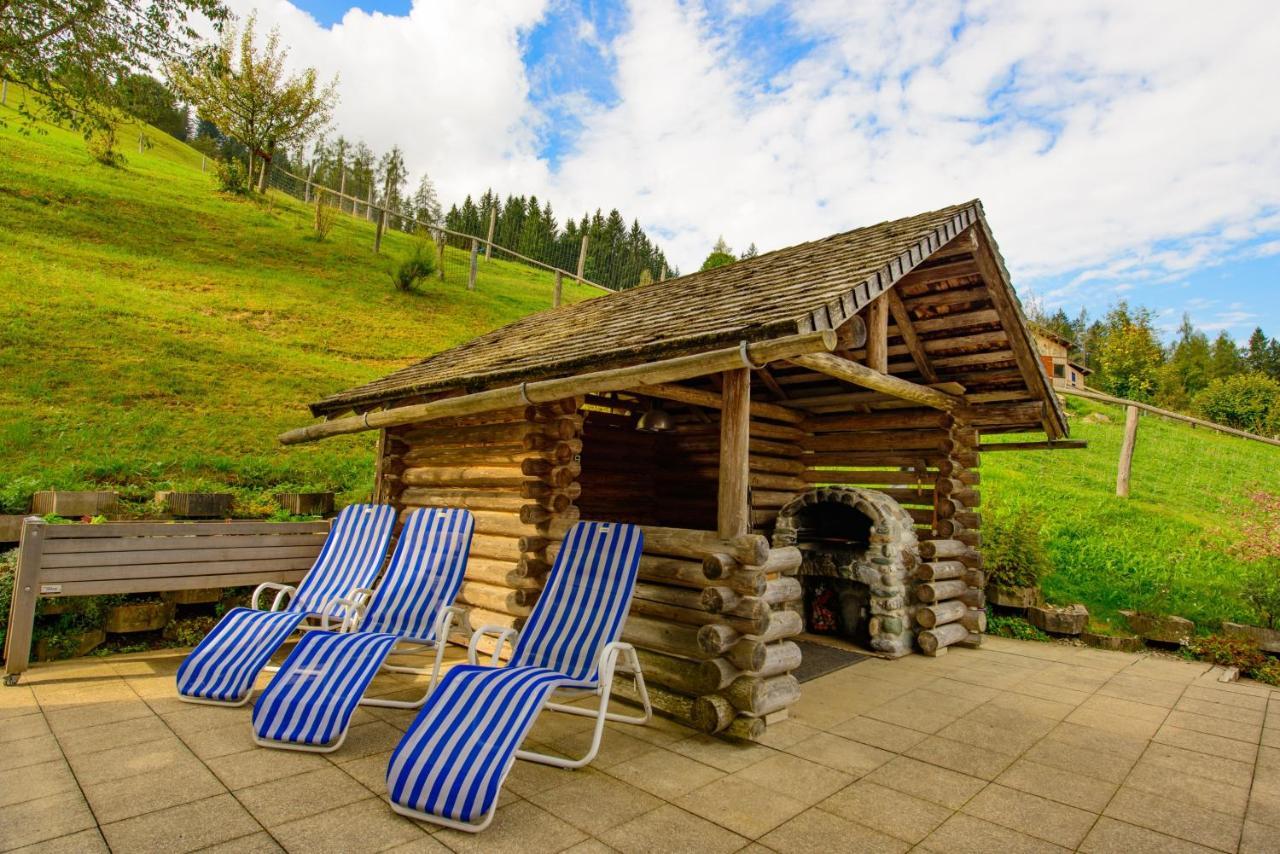 Schrahlehen Bed & Breakfast Wagrain Bagian luar foto