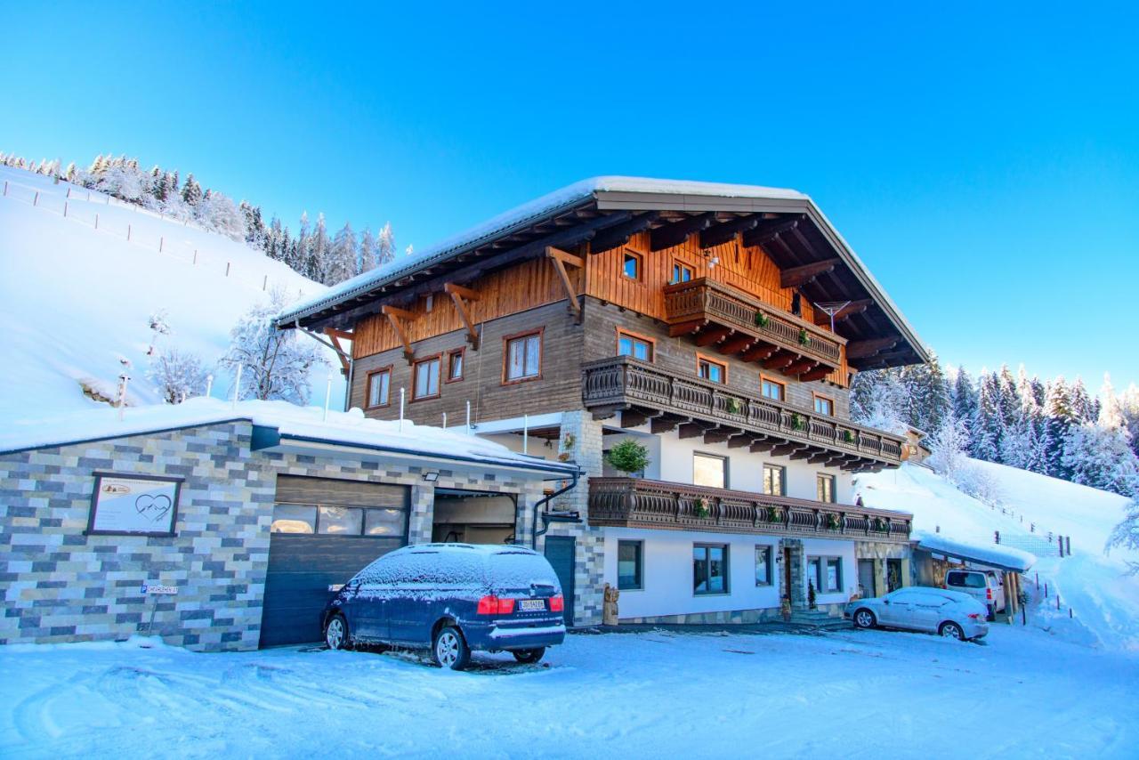 Schrahlehen Bed & Breakfast Wagrain Bagian luar foto